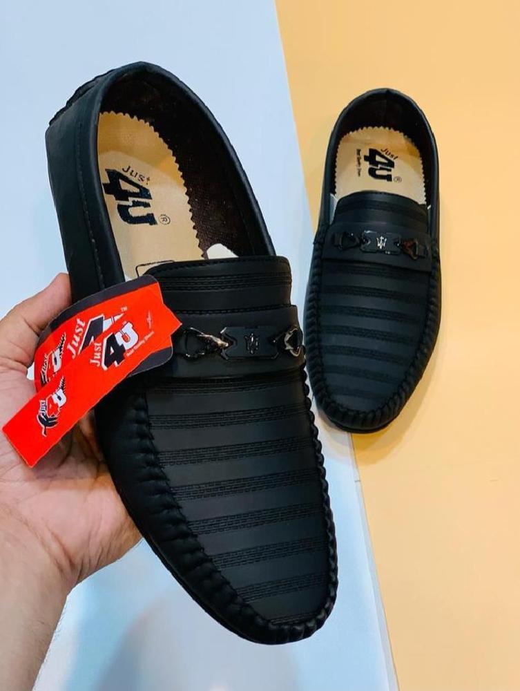 Classic Textured Black Loafers for Men | Casual & Semi-Formal Wear